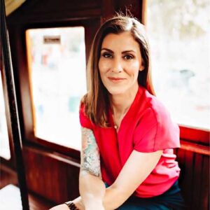 Shiloh Cantanese - A Guest Host on WhatCopsWatch.Com - Go Behind the Badge